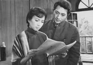 电影表演艺术家谢芳逝世，《青春之歌》“芳”华永驻