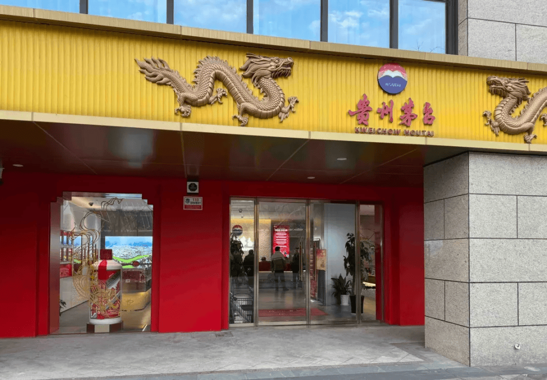 价格暴跌！突然卖不动了？很多人却说：不敢囤