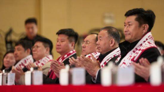 沈阳第七中学（附属小学）与辽宁铁人足球俱乐部共建“青少年足球精英培养基地”