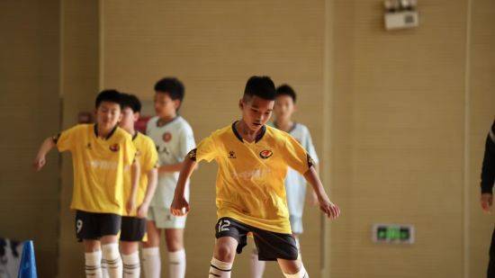 沈阳第七中学（附属小学）与辽宁铁人足球俱乐部共建“青少年足球精英培养基地”